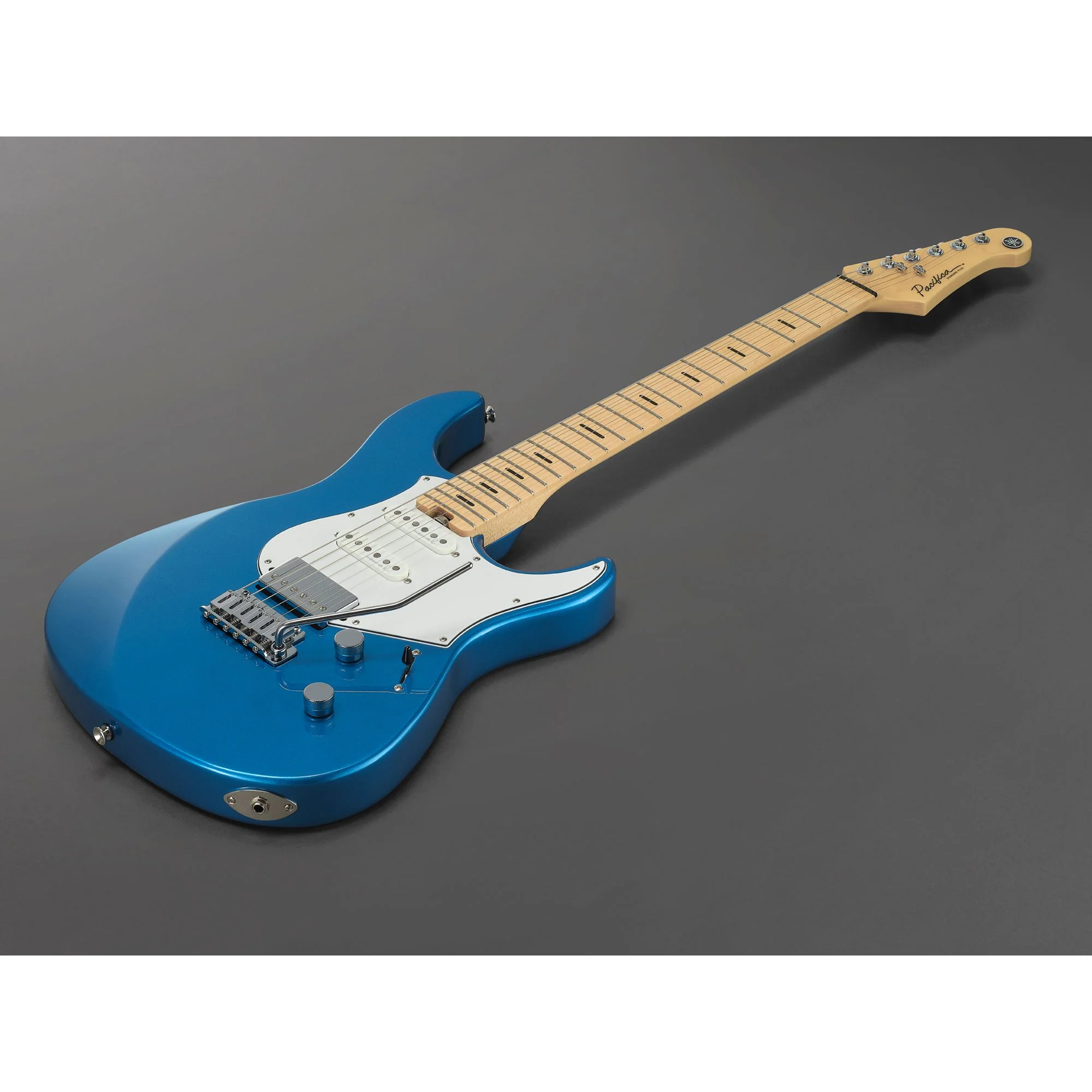 Yamaha Pacifica Standard Plus PACS Plus12M Sparkle Blue - Image 4